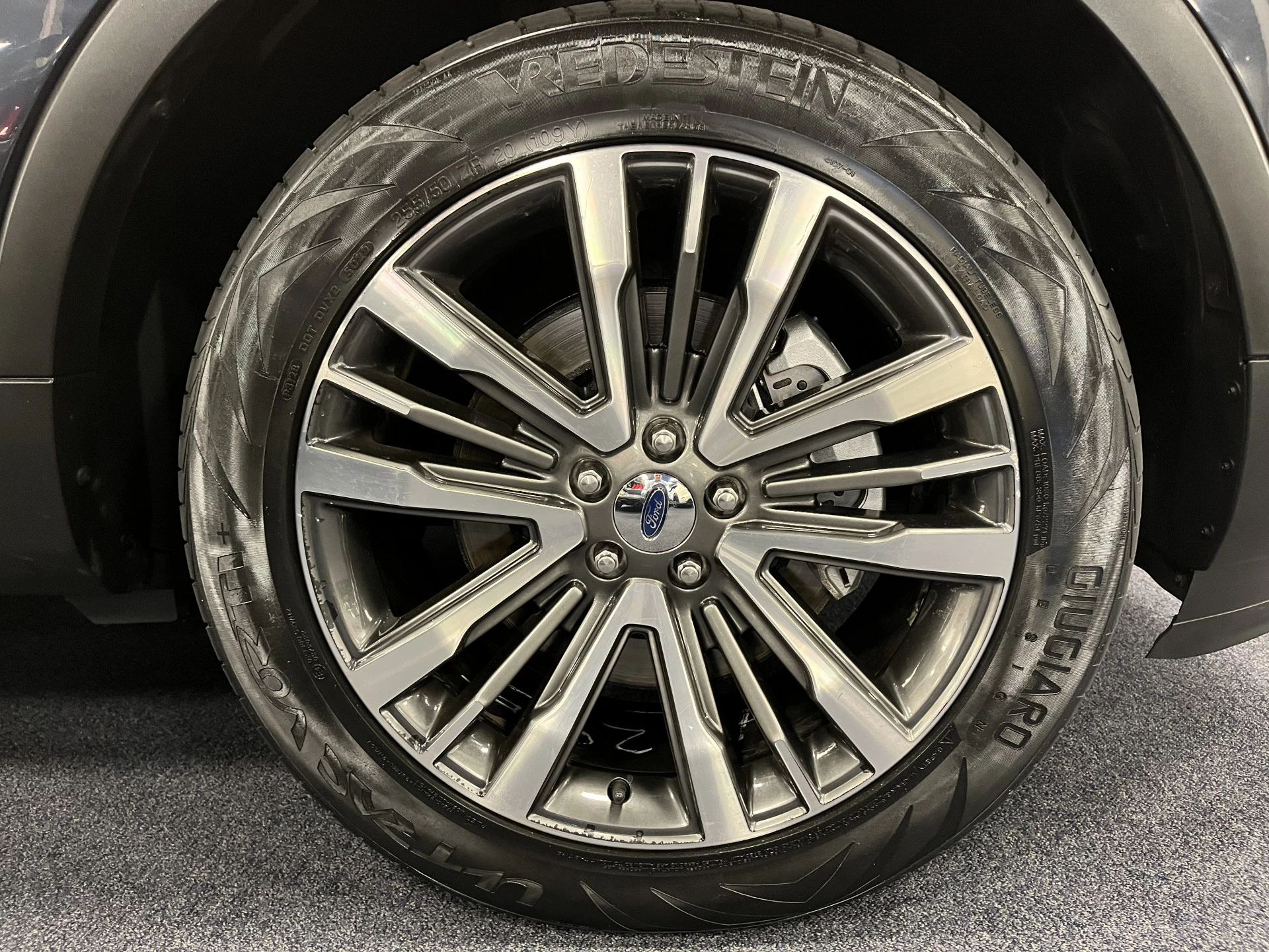 Hoofdafbeelding Ford Explorer