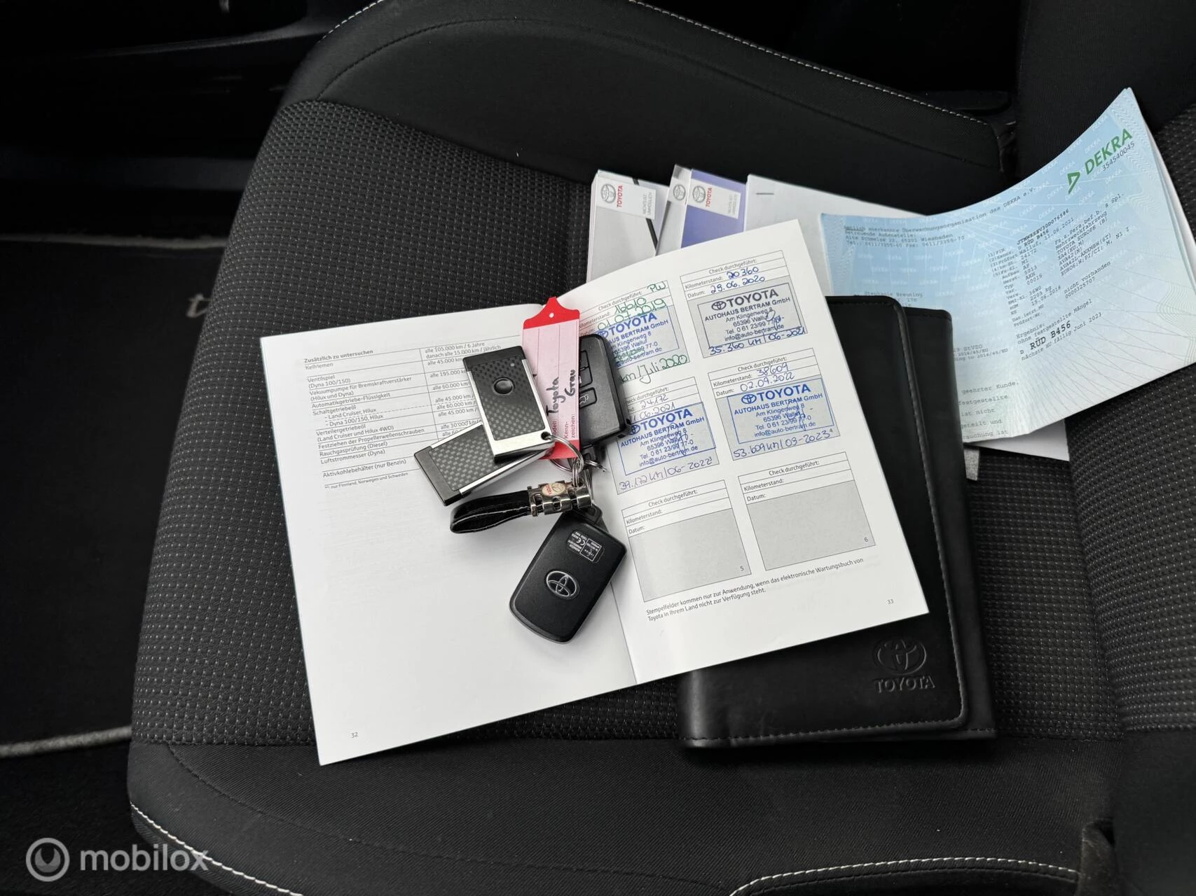 Hoofdafbeelding Toyota RAV4