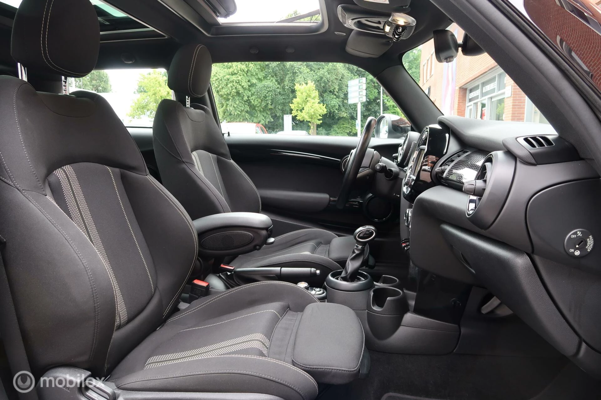 Hoofdafbeelding MINI Cooper S