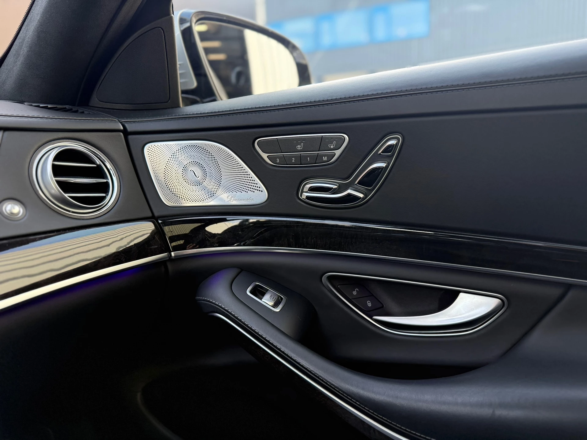Hoofdafbeelding Mercedes-Benz S-Klasse