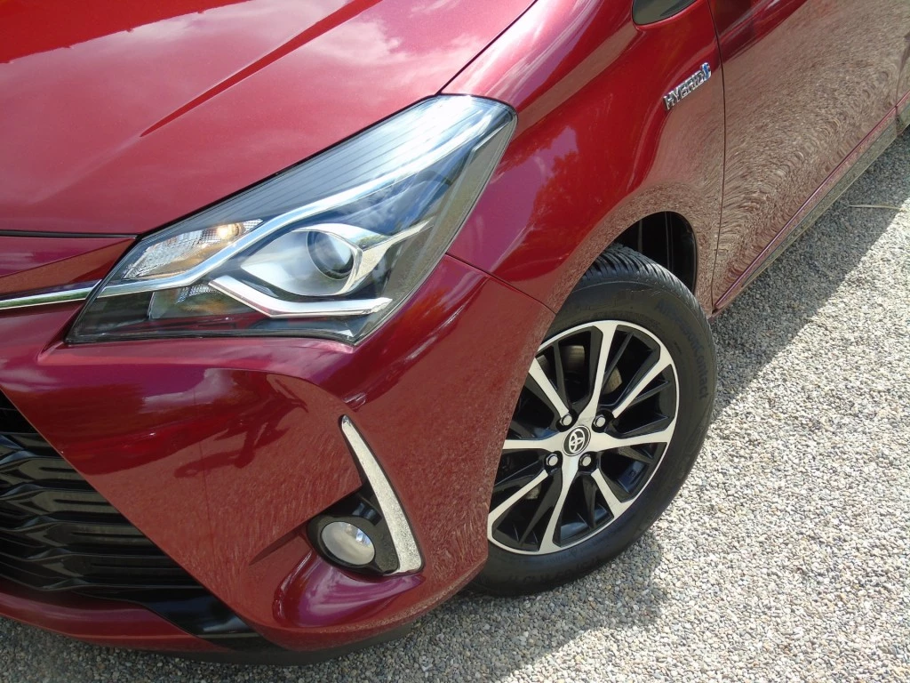 Hoofdafbeelding Toyota Yaris