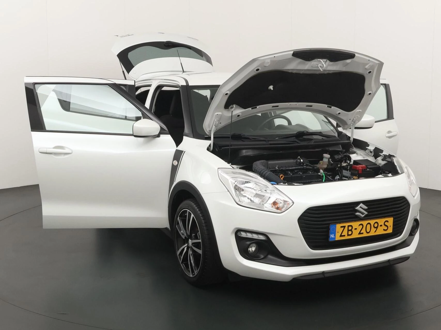 Hoofdafbeelding Suzuki Swift