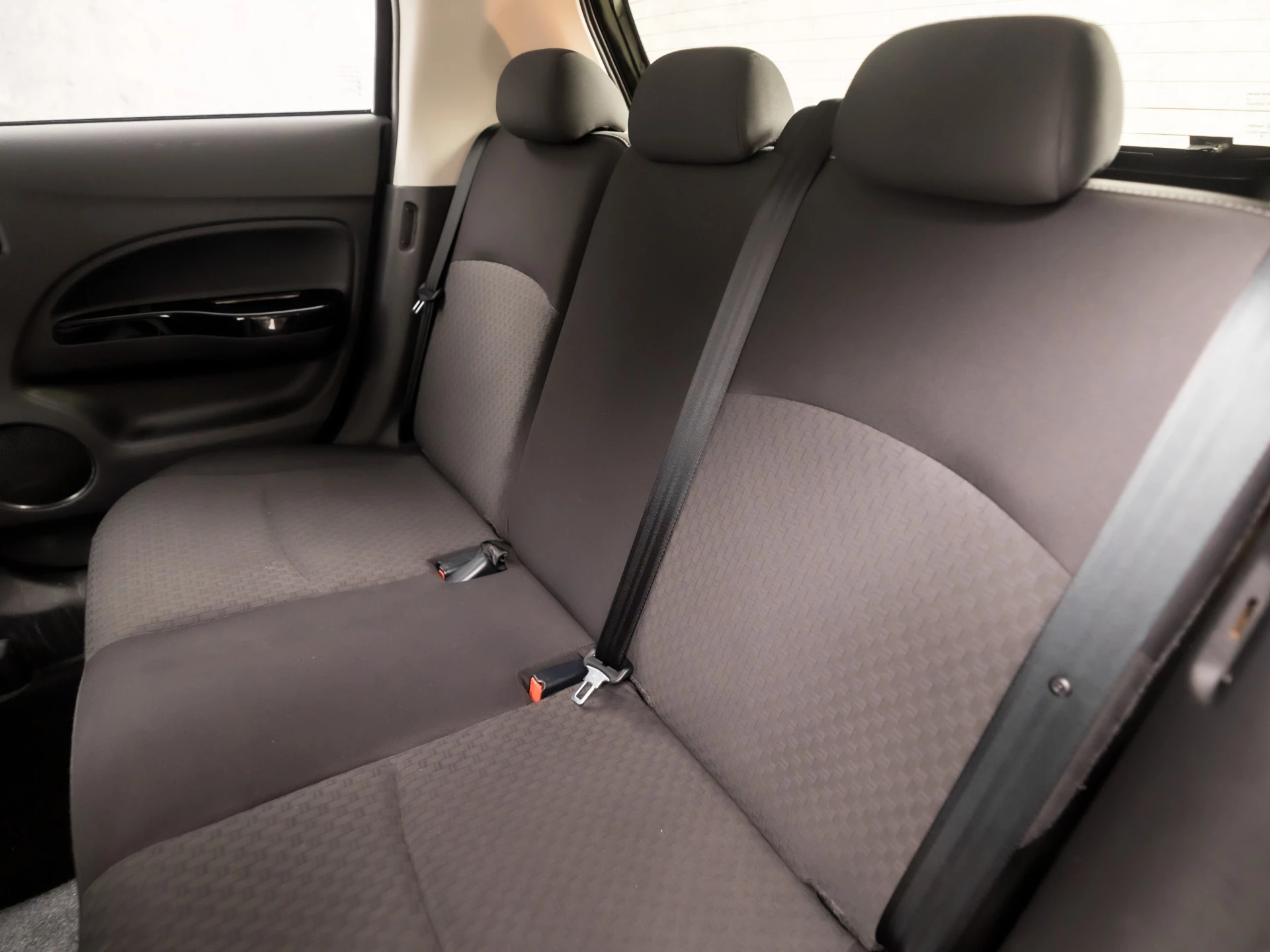 Hoofdafbeelding Mitsubishi Space Star