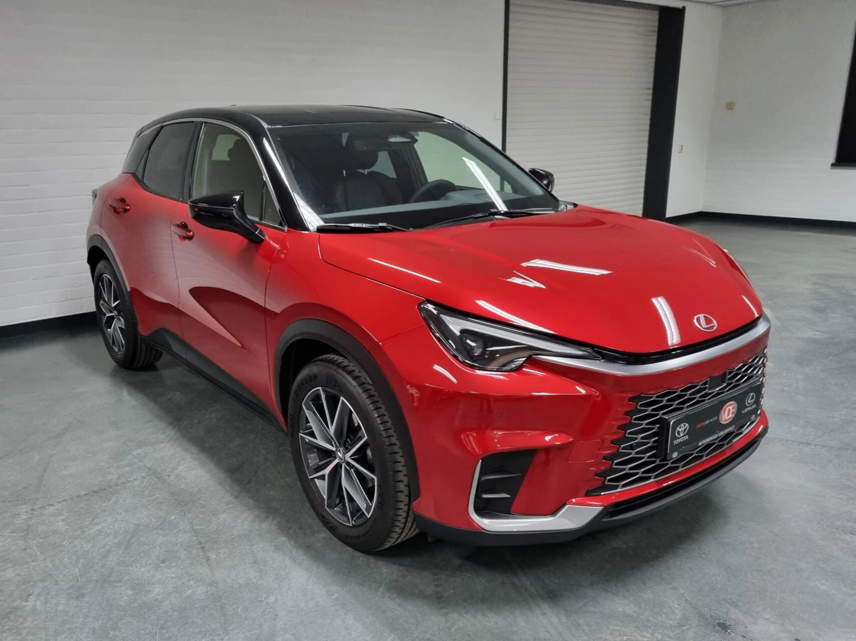 Hoofdafbeelding Lexus LBX