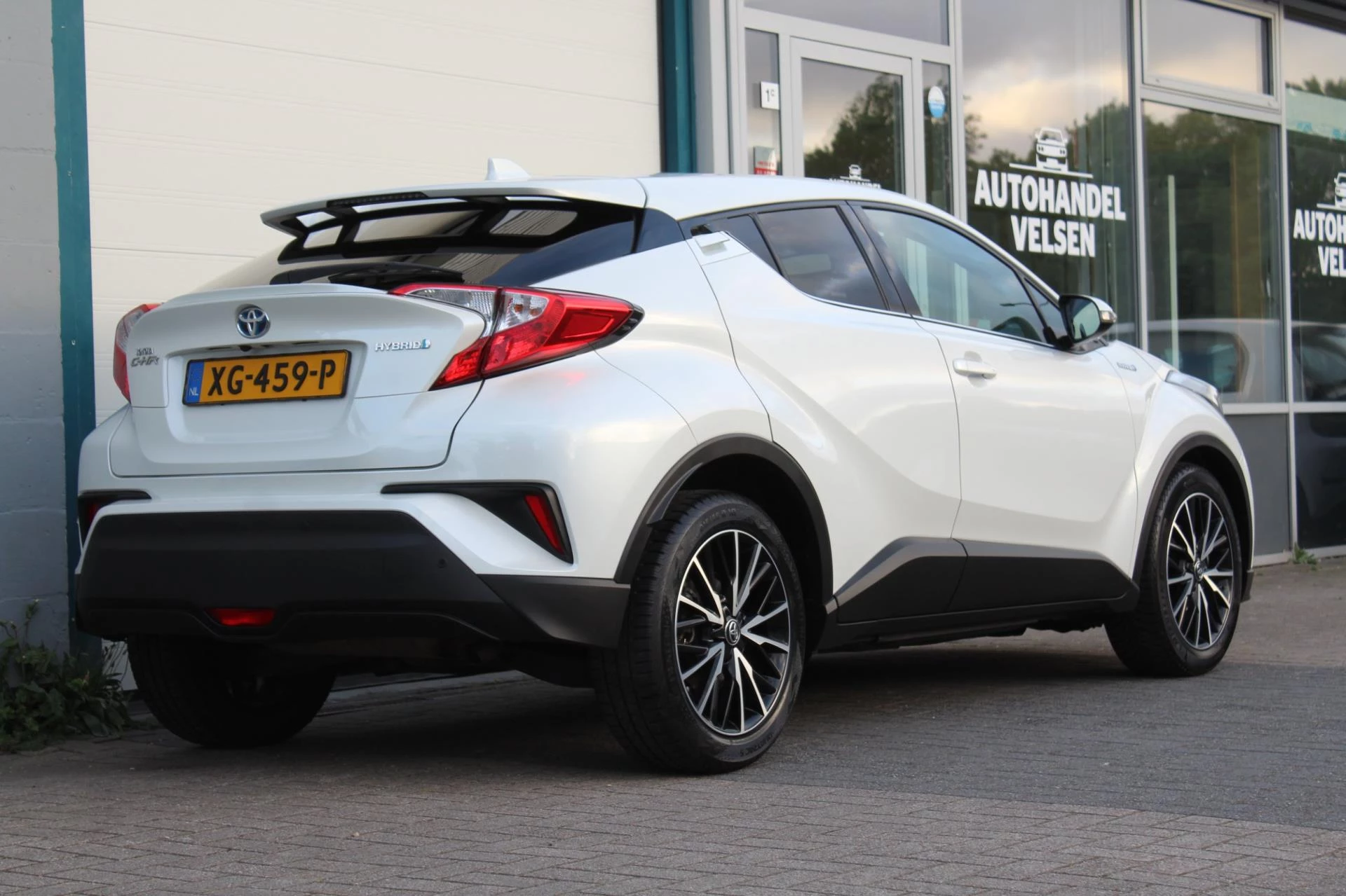 Hoofdafbeelding Toyota C-HR