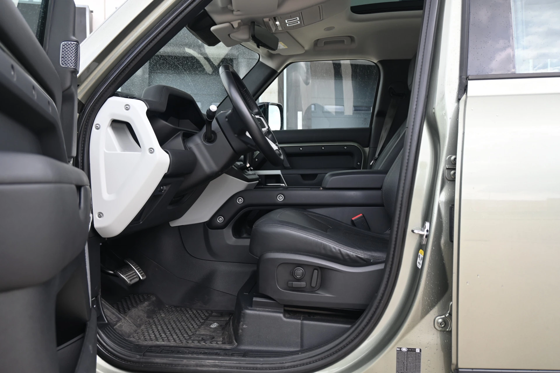 Hoofdafbeelding Land Rover Defender