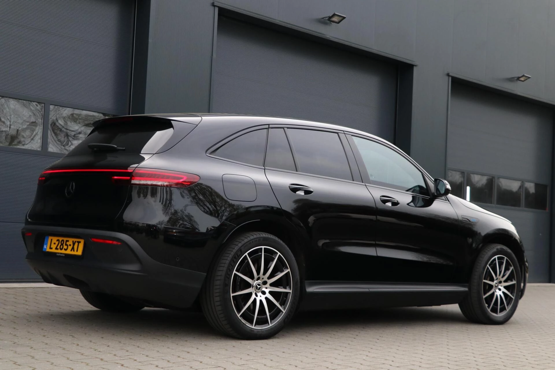 Hoofdafbeelding Mercedes-Benz EQC