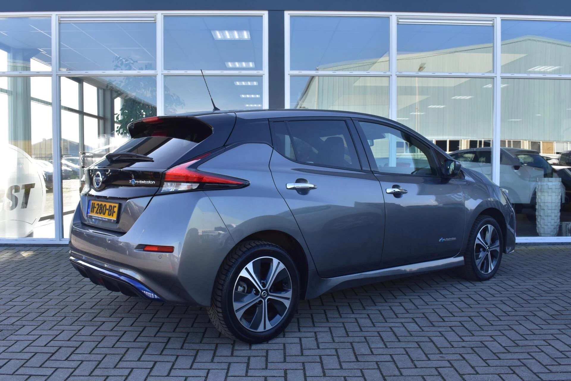 Hoofdafbeelding Nissan Leaf