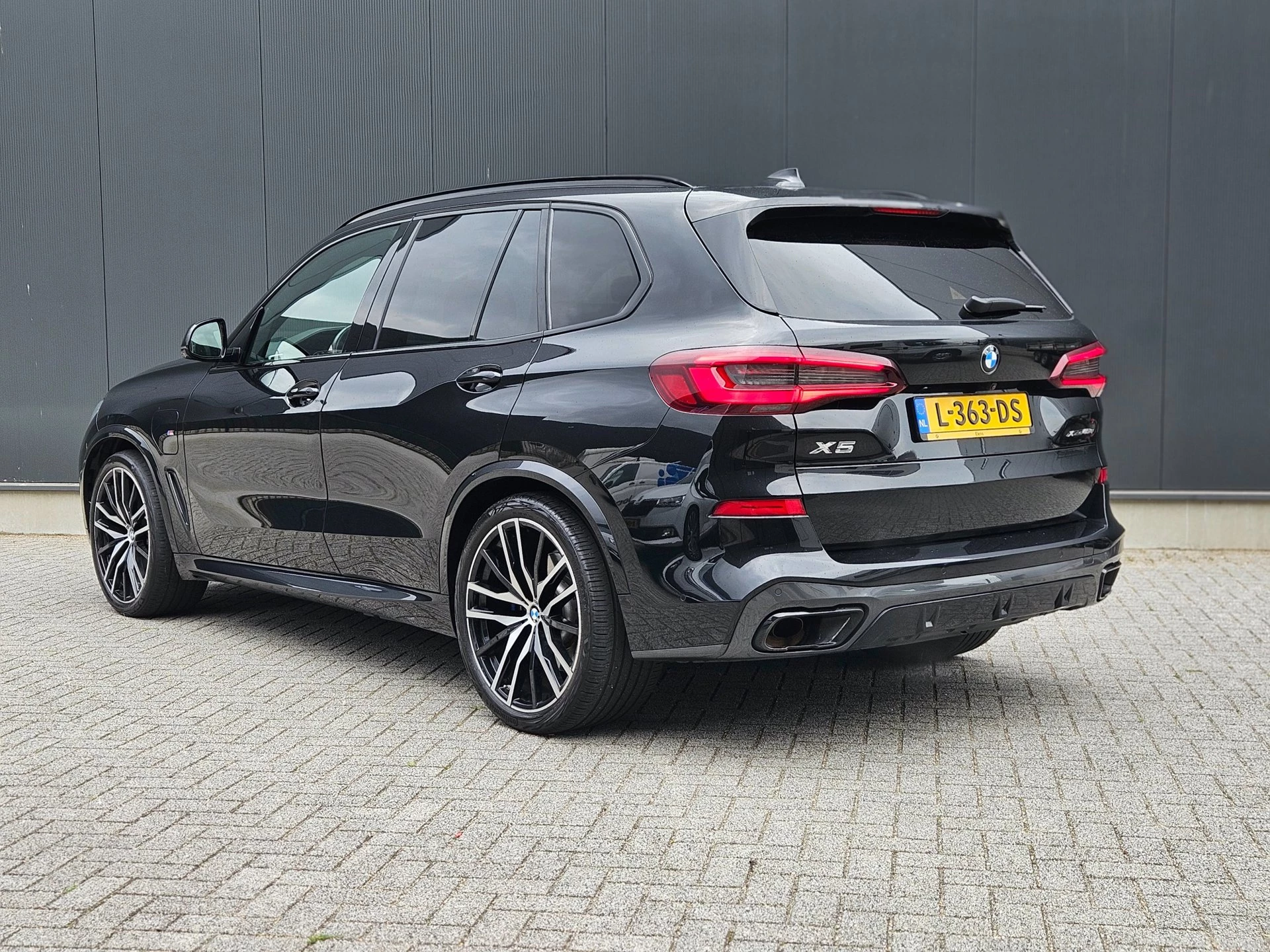 Hoofdafbeelding BMW X5