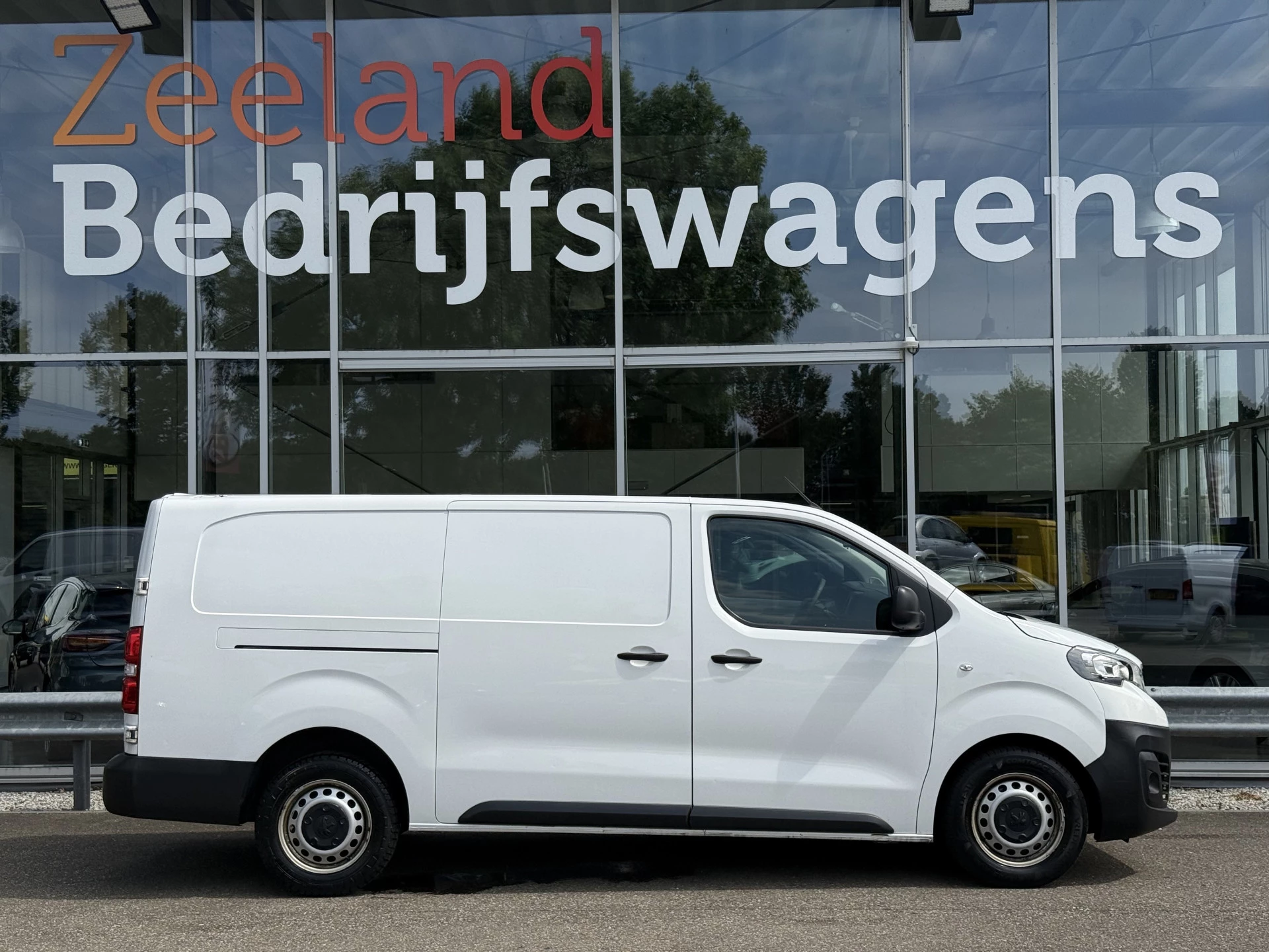 Hoofdafbeelding Peugeot Expert
