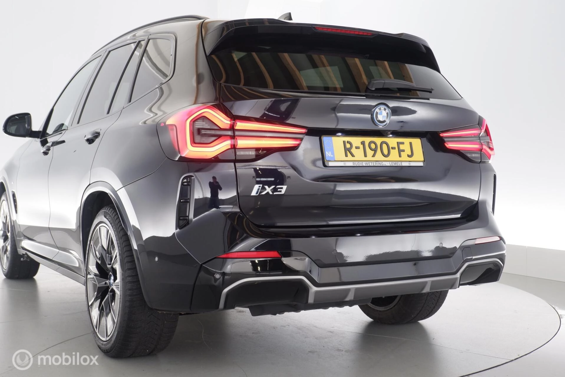 Hoofdafbeelding BMW iX3