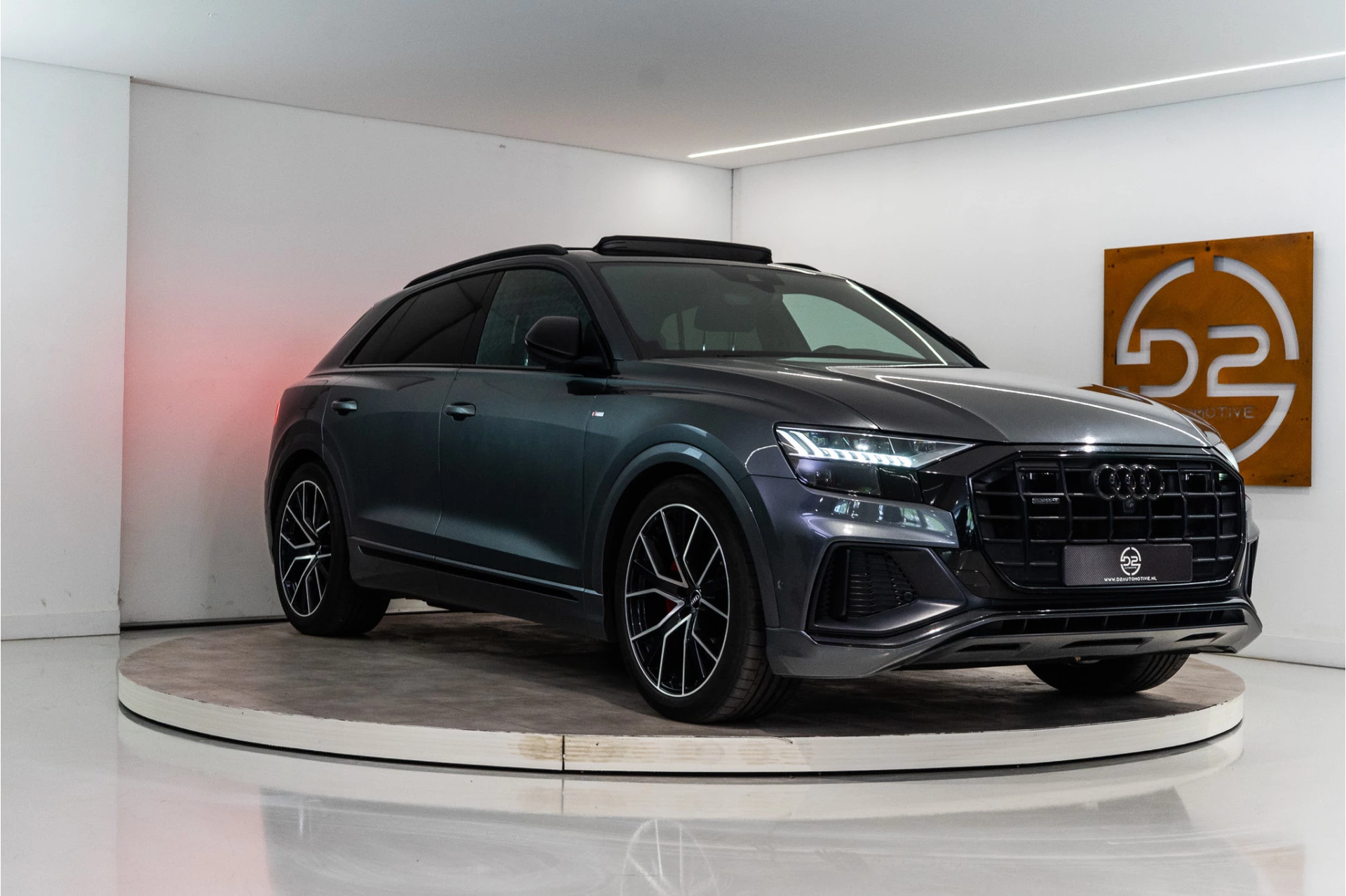 Hoofdafbeelding Audi Q8