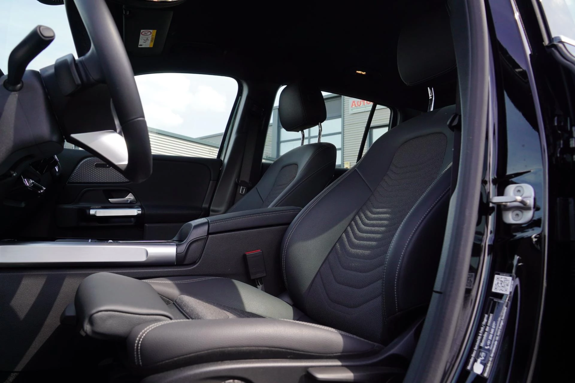 Hoofdafbeelding Mercedes-Benz EQB