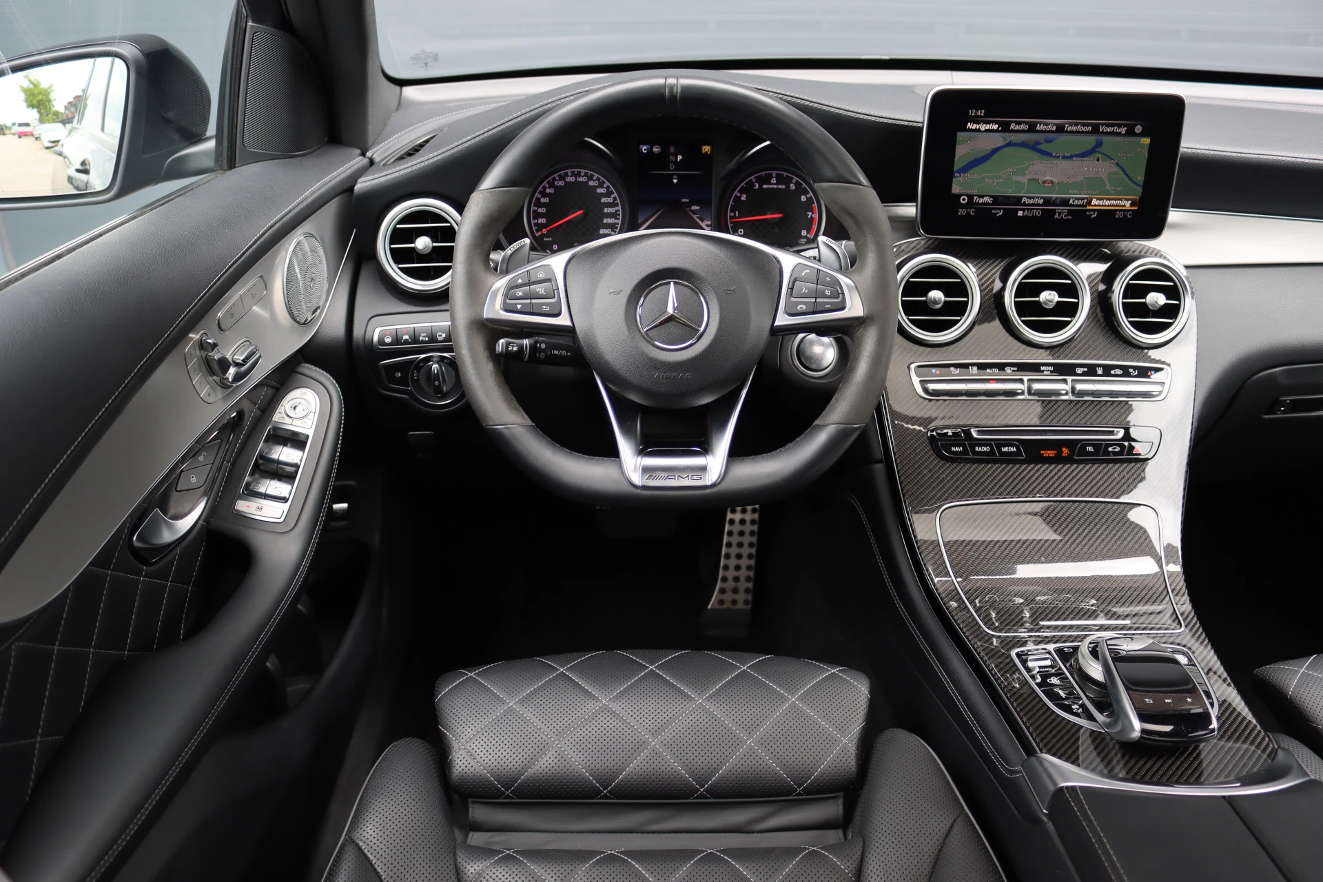 Hoofdafbeelding Mercedes-Benz GLC