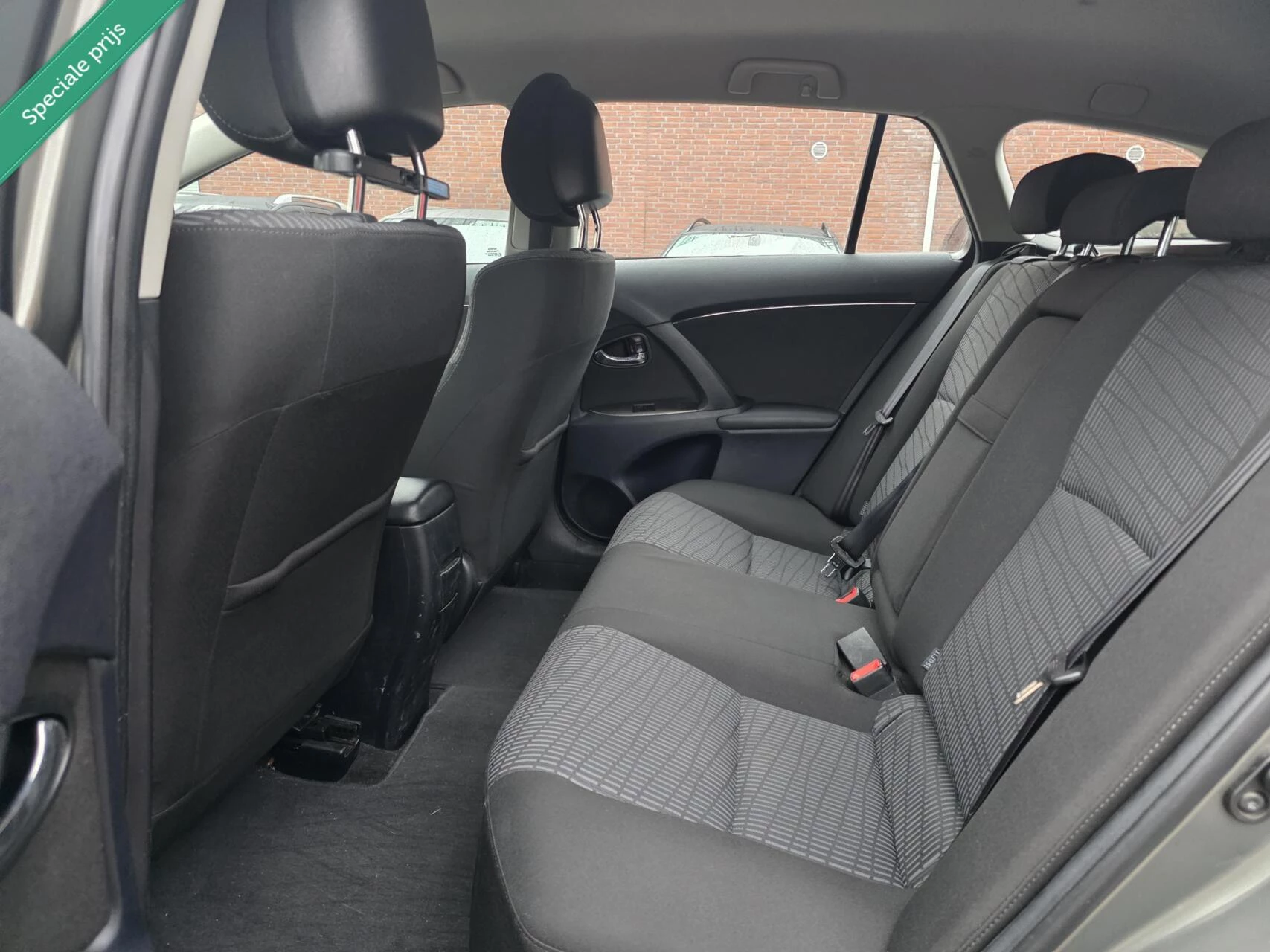 Hoofdafbeelding Toyota Avensis