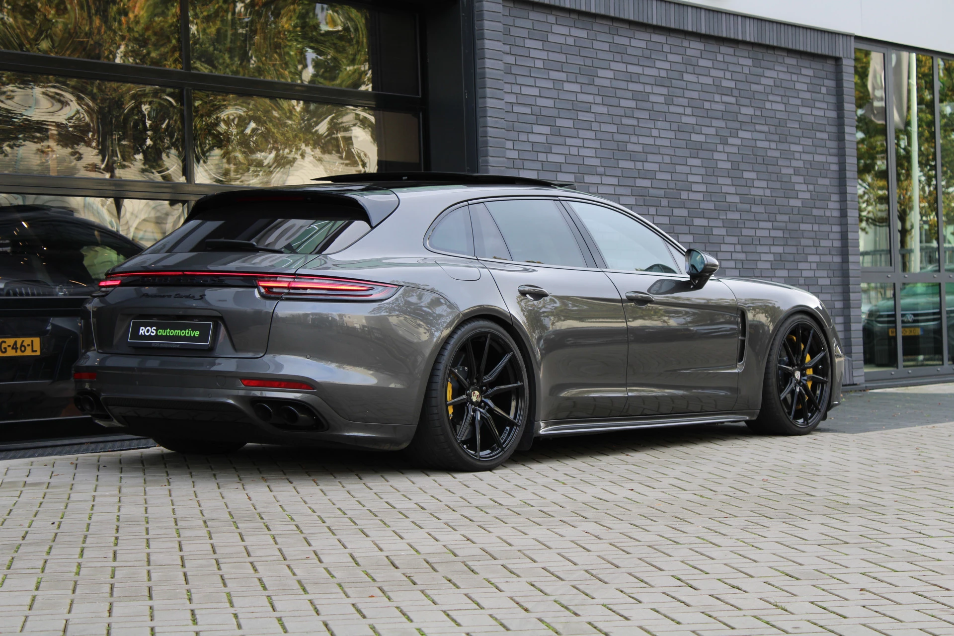 Hoofdafbeelding Porsche Panamera