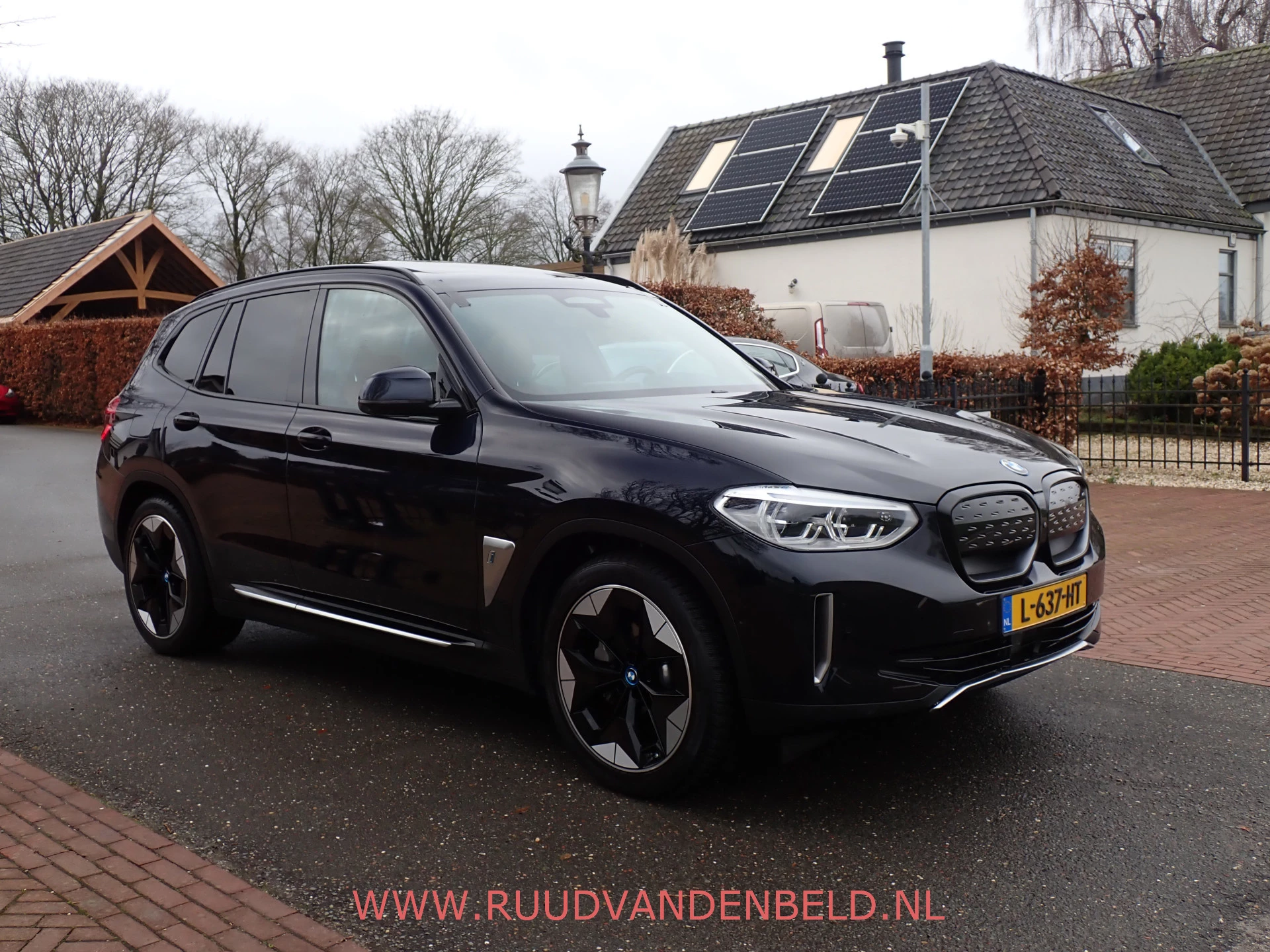 Hoofdafbeelding BMW iX3