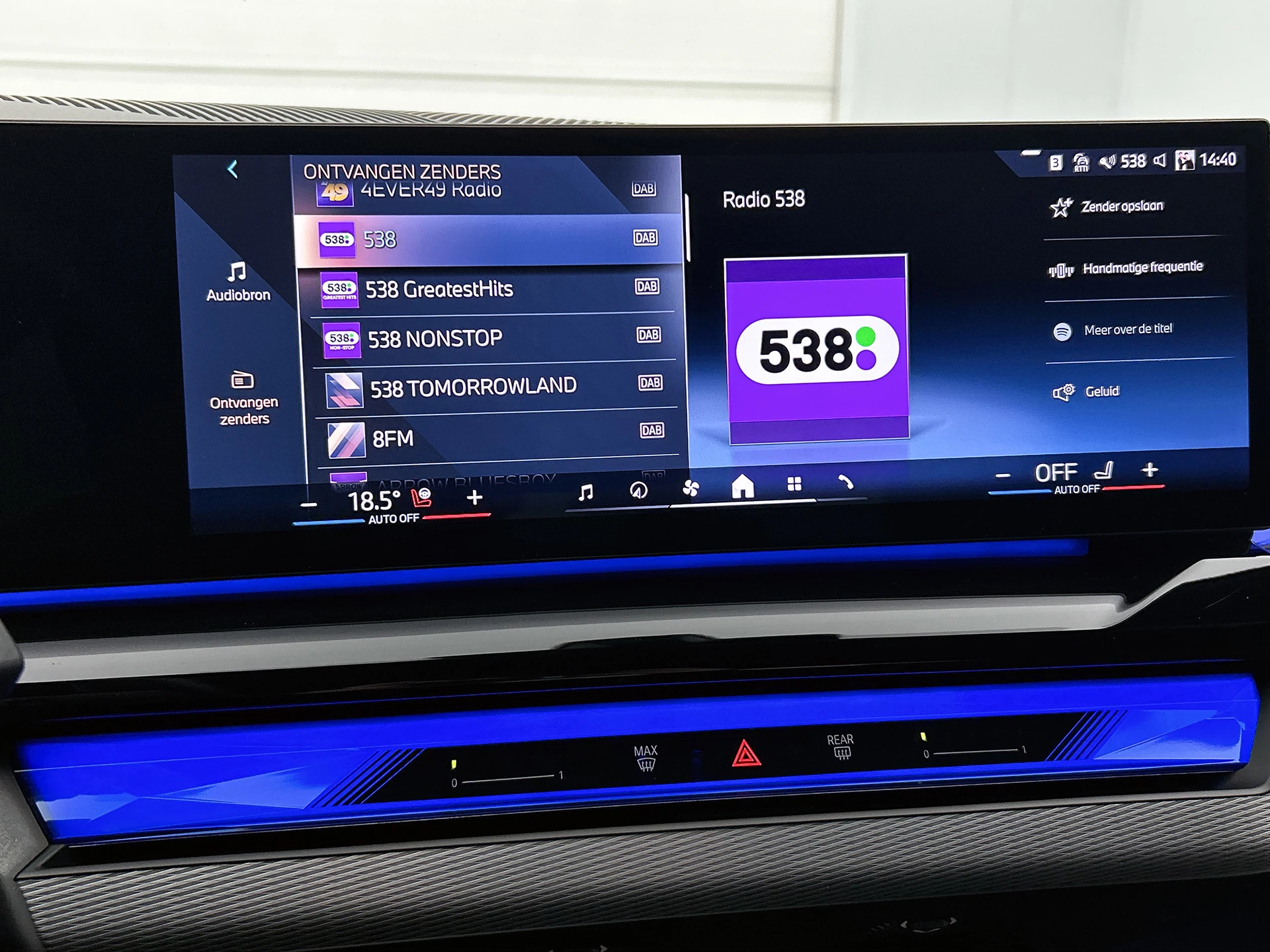 Hoofdafbeelding BMW i5