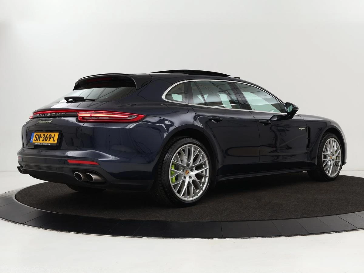 Hoofdafbeelding Porsche Panamera