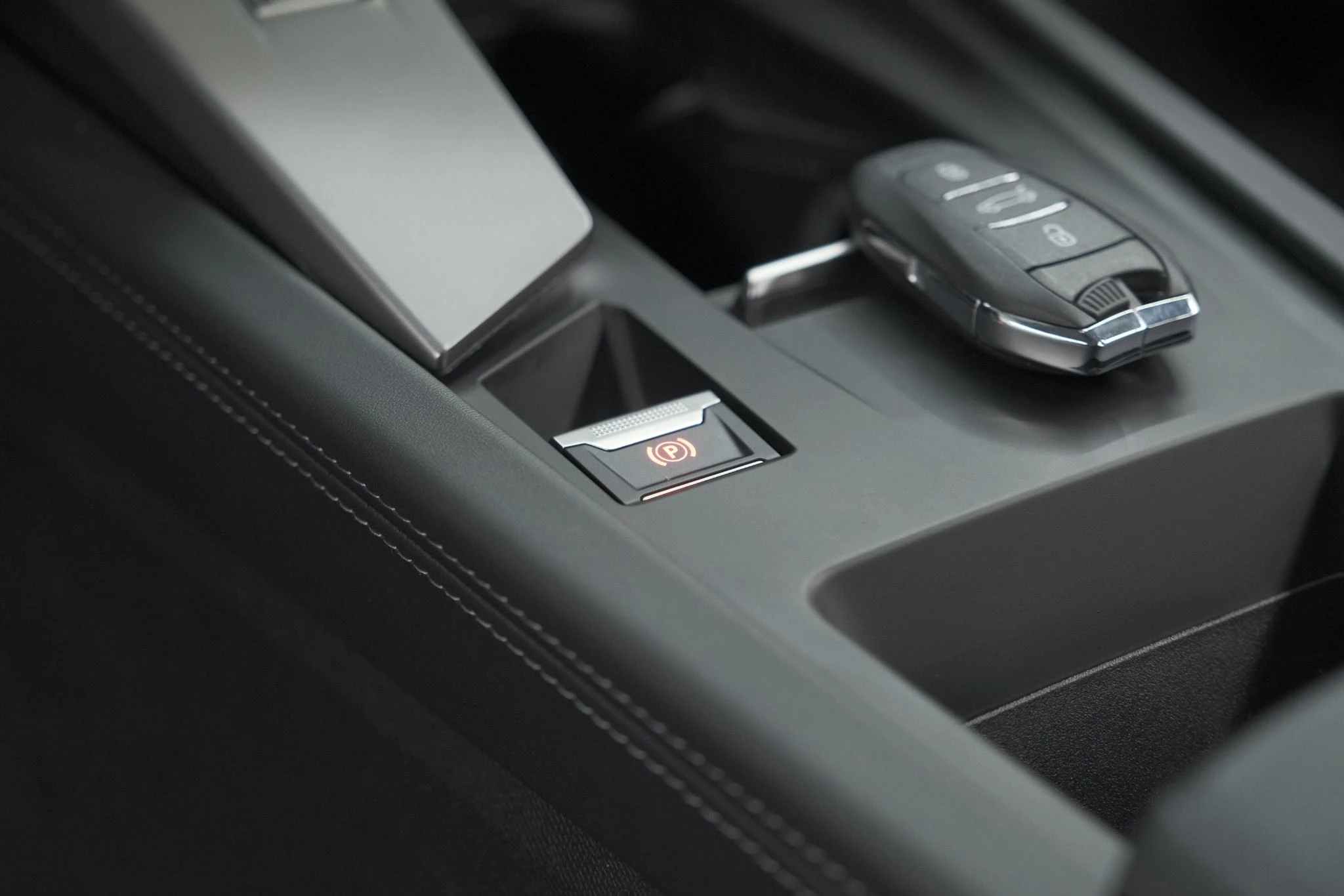 Hoofdafbeelding Peugeot 408