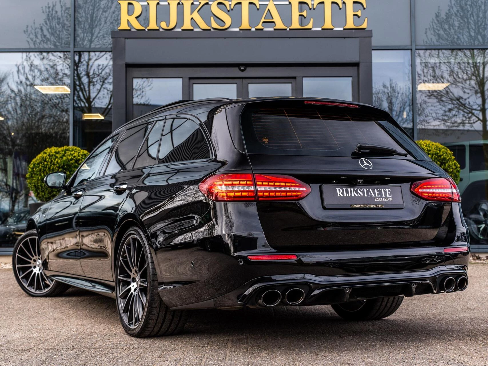 Hoofdafbeelding Mercedes-Benz E-Klasse