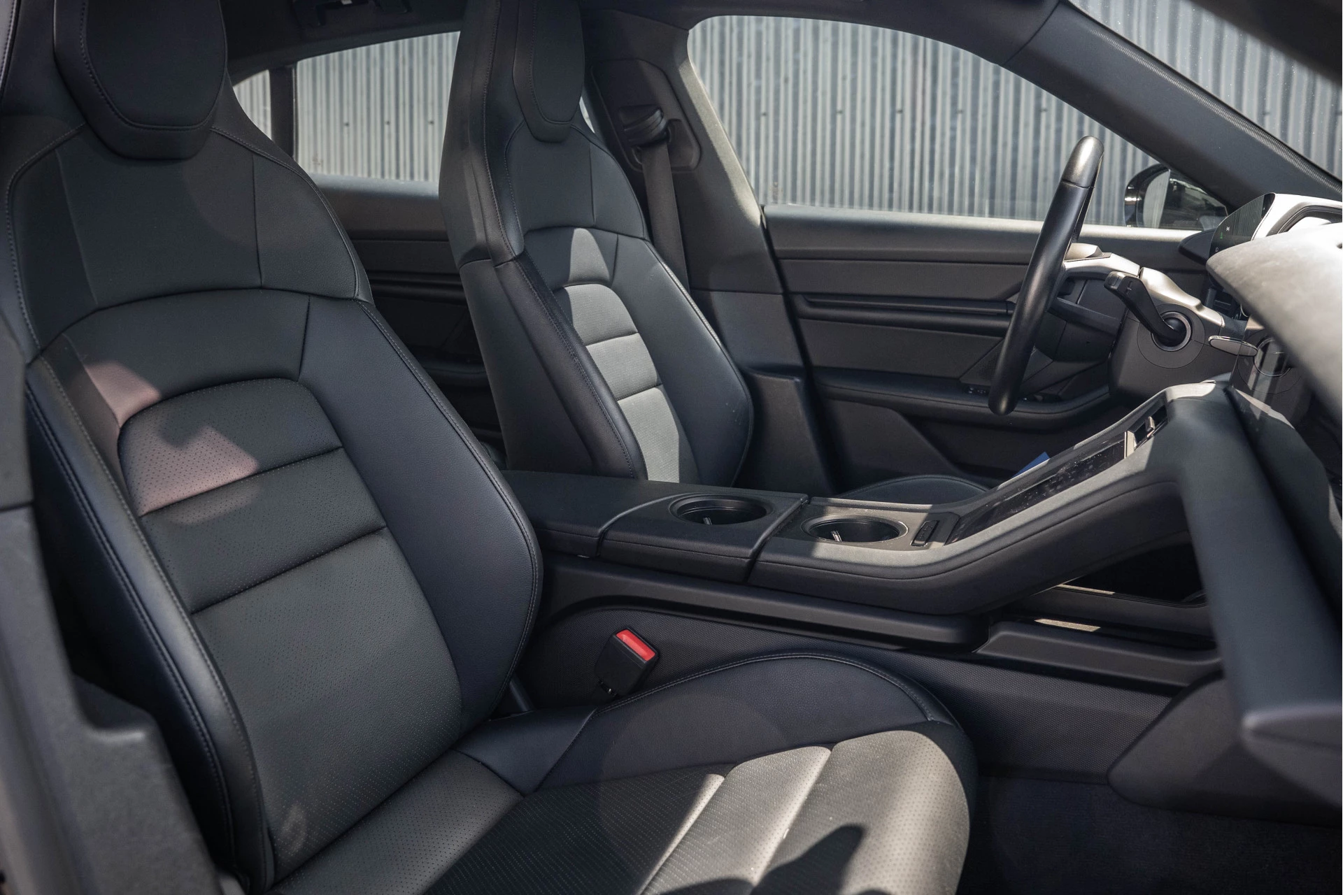 Hoofdafbeelding Porsche Taycan