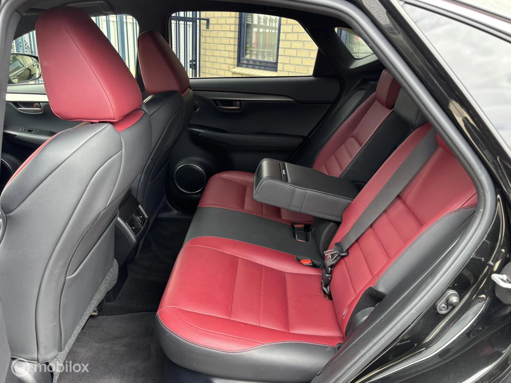 Hoofdafbeelding Lexus NX
