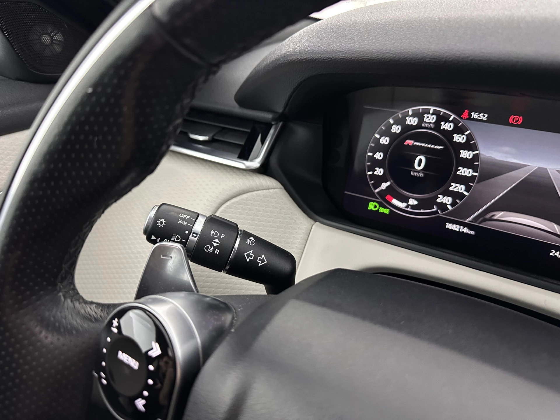 Hoofdafbeelding Land Rover Range Rover Velar