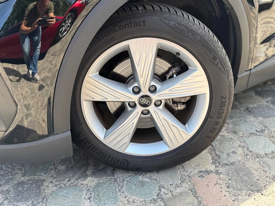 Hoofdafbeelding Audi Q4