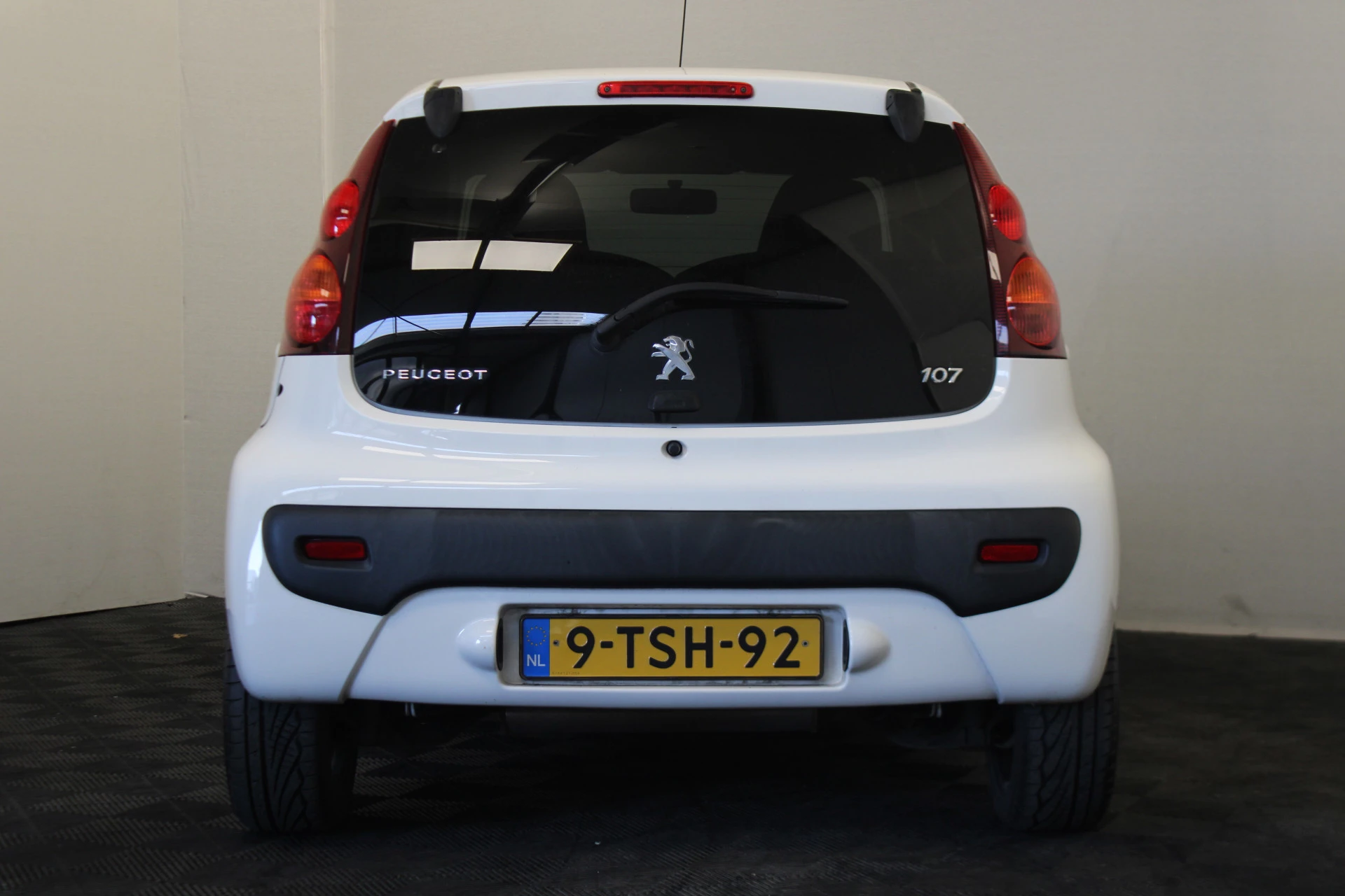Hoofdafbeelding Peugeot 107