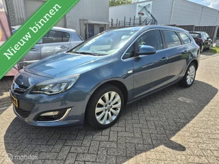 Opel Astra Sports Tourer 1.4 Cruise/Climate/PDC/Blueth/Navi!