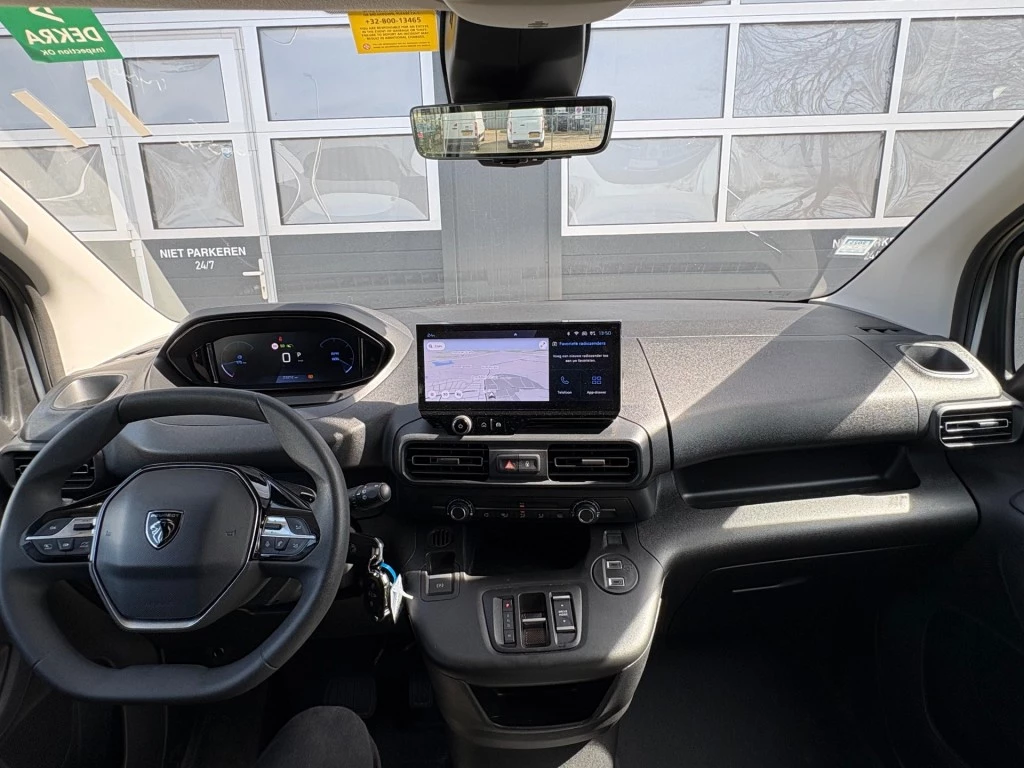 Hoofdafbeelding Peugeot Partner