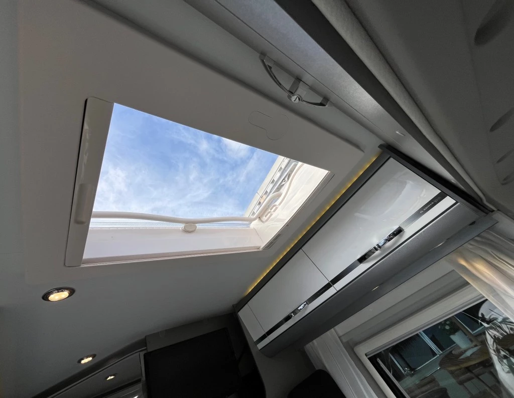 Hoofdafbeelding Adria Twin 600spt 50 Years Edition