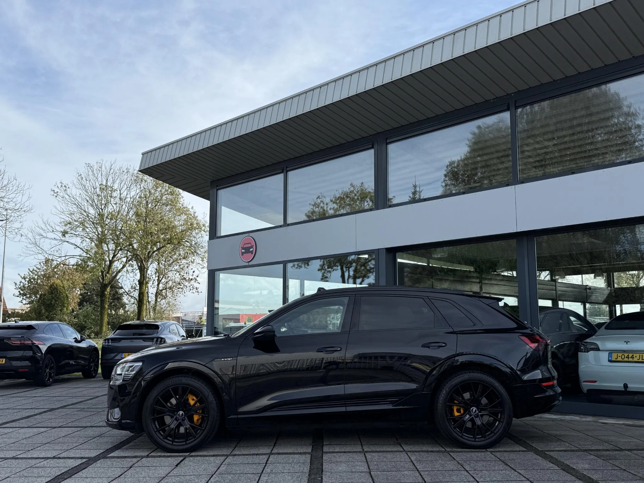 Hoofdafbeelding Audi e-tron