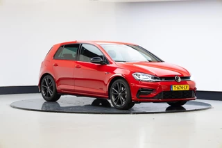 Volkswagen Golf 1.5 TSI Highline Business R | Trekhaak | Camera |