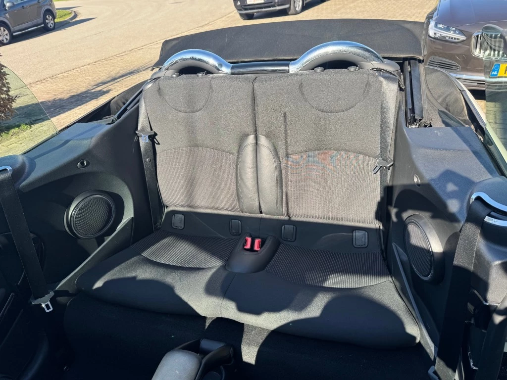 Hoofdafbeelding MINI Cabrio