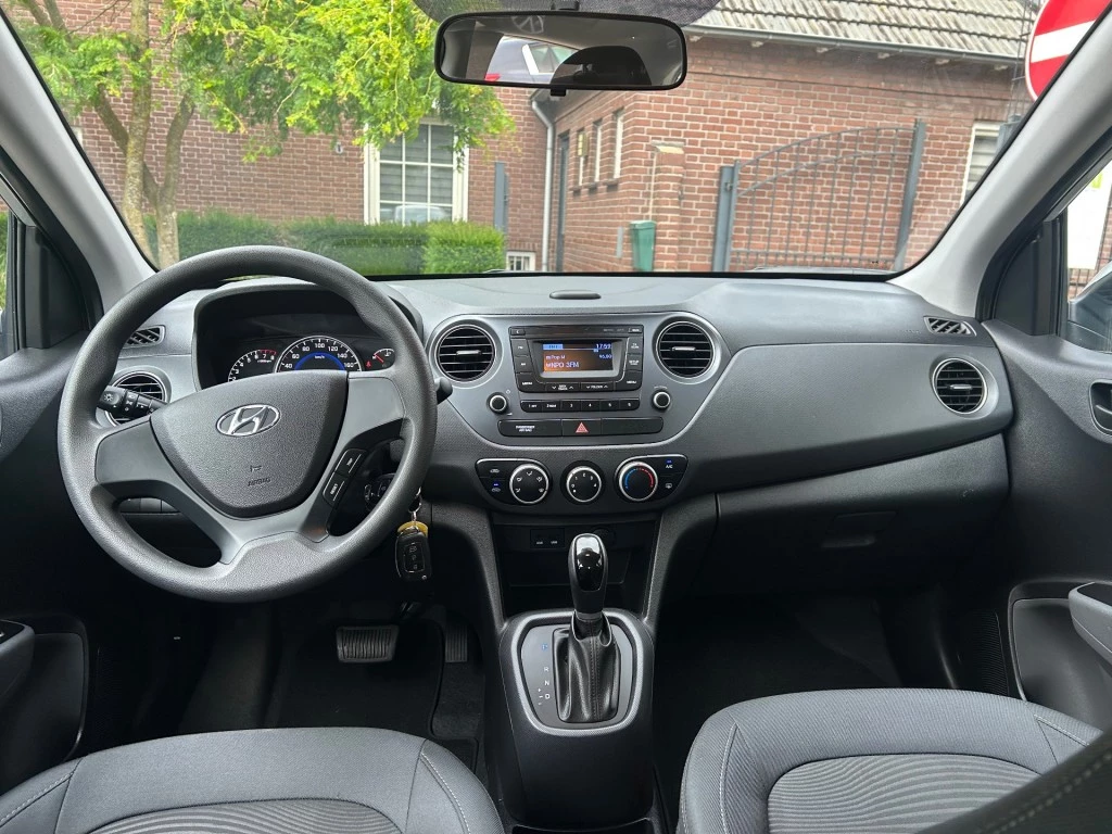 Hoofdafbeelding Hyundai i10