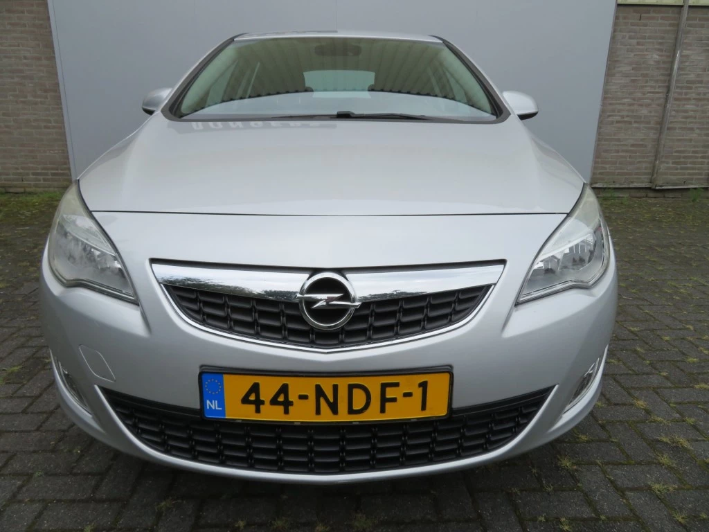 Hoofdafbeelding Opel Astra