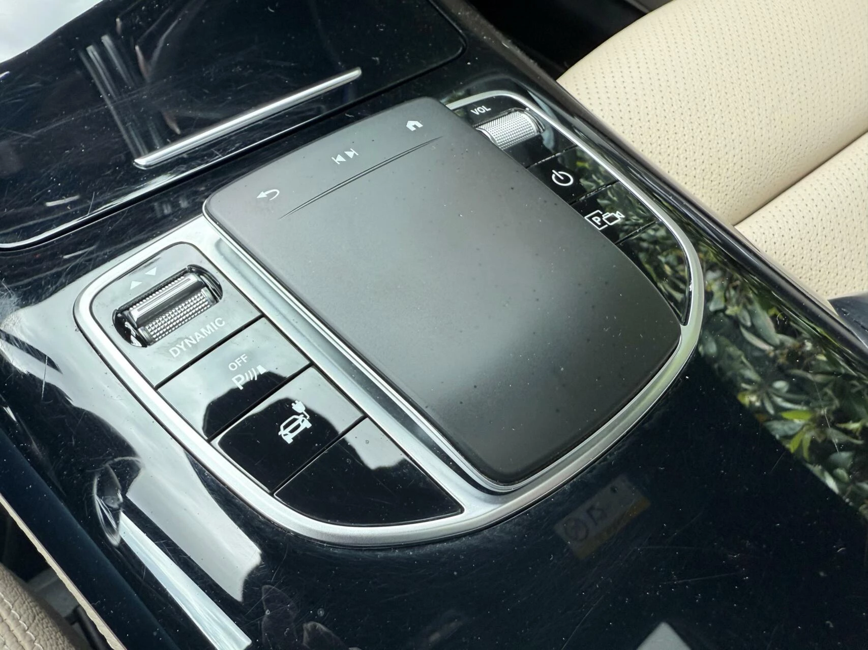 Hoofdafbeelding Mercedes-Benz EQC