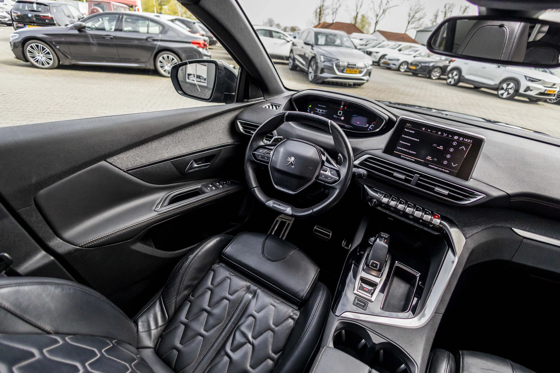 Hoofdafbeelding Peugeot 5008