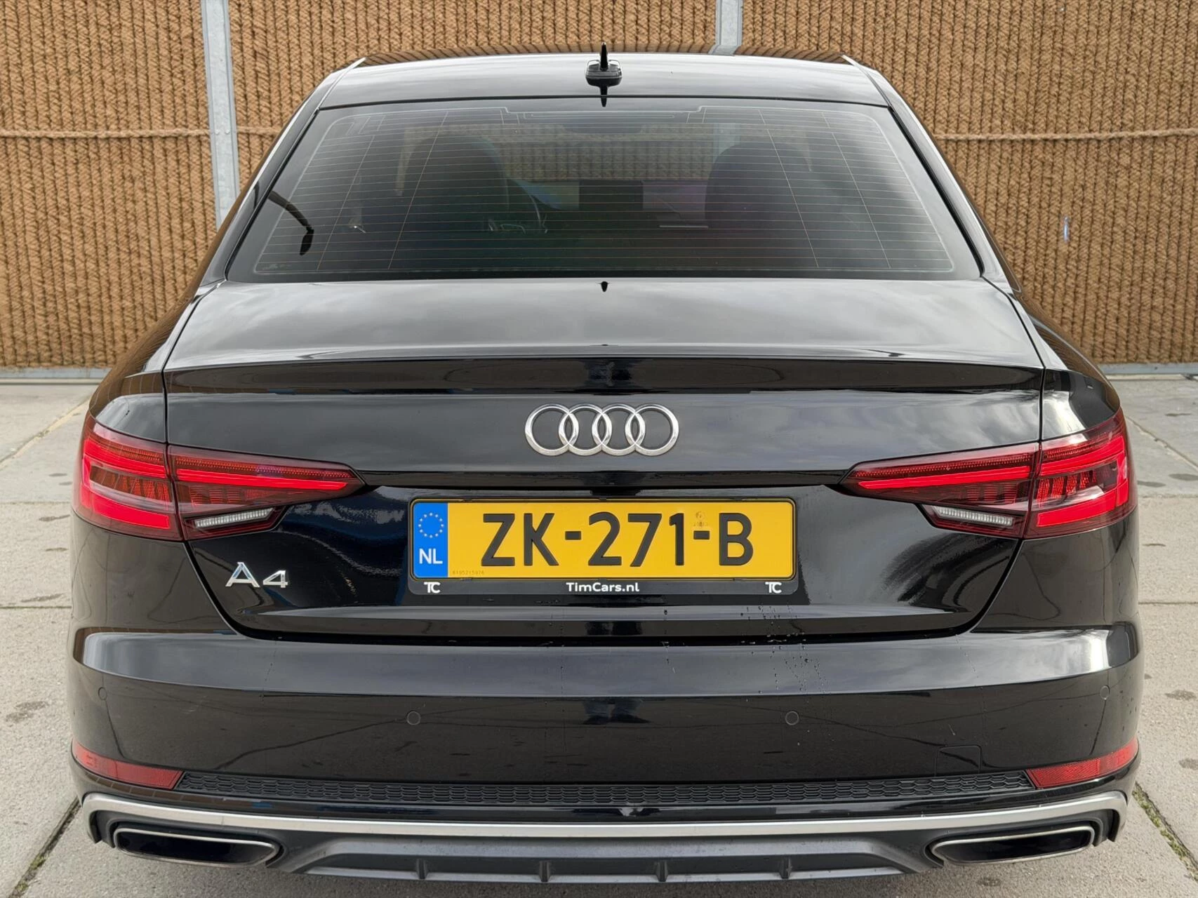 Hoofdafbeelding Audi A4