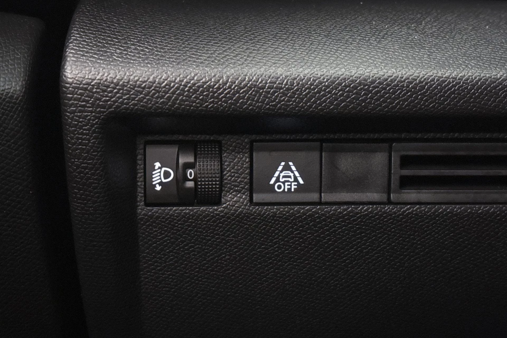 Hoofdafbeelding Citroën ë-C4