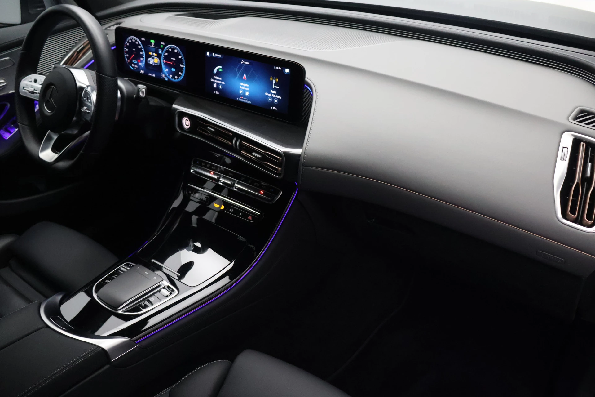 Hoofdafbeelding Mercedes-Benz EQC