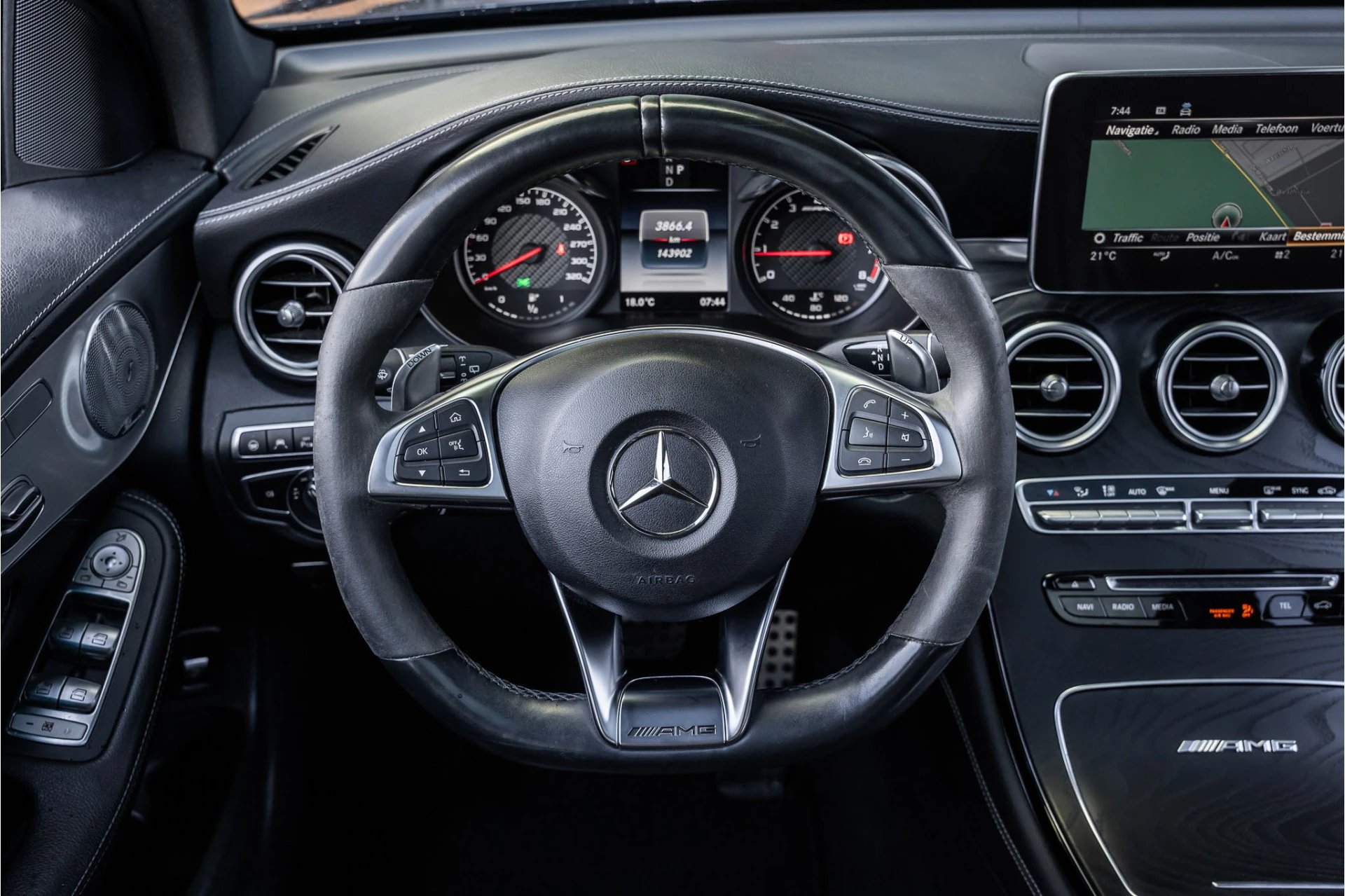 Hoofdafbeelding Mercedes-Benz GLC