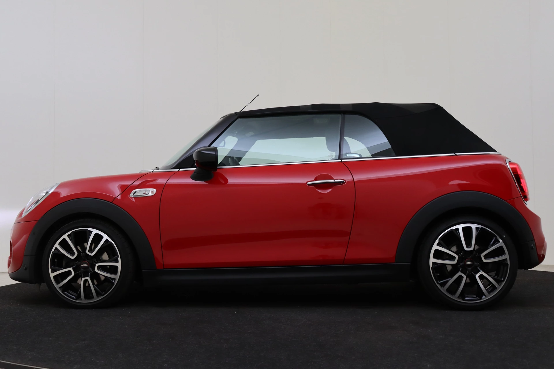 Hoofdafbeelding MINI Cooper S Cabrio