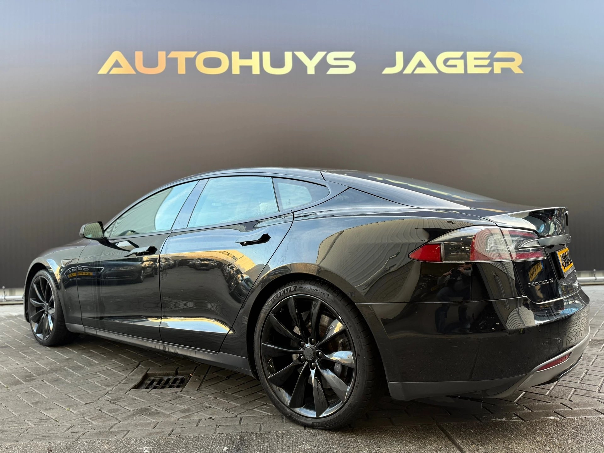 Hoofdafbeelding Tesla Model S