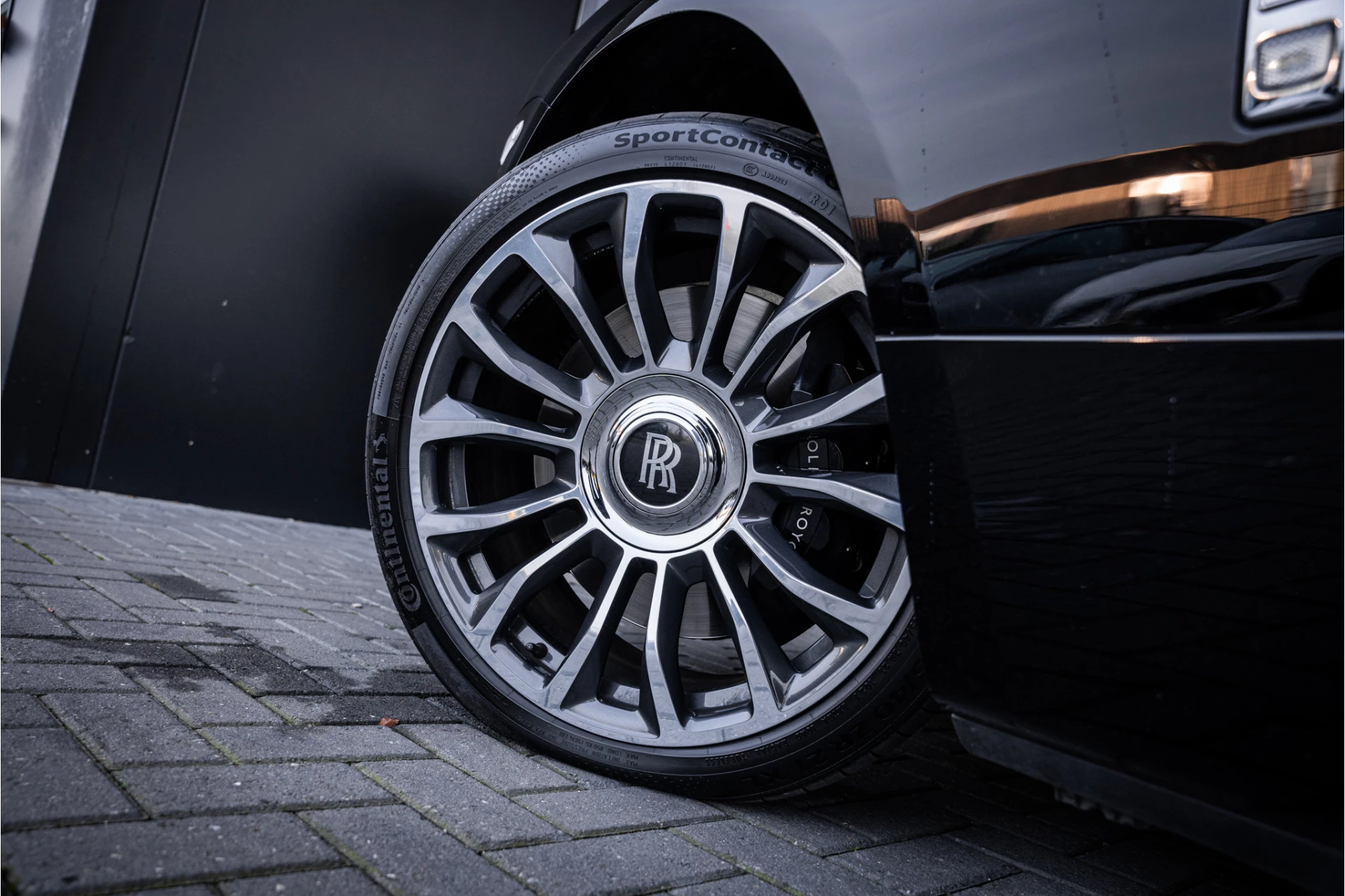 Hoofdafbeelding Rolls-Royce Dawn