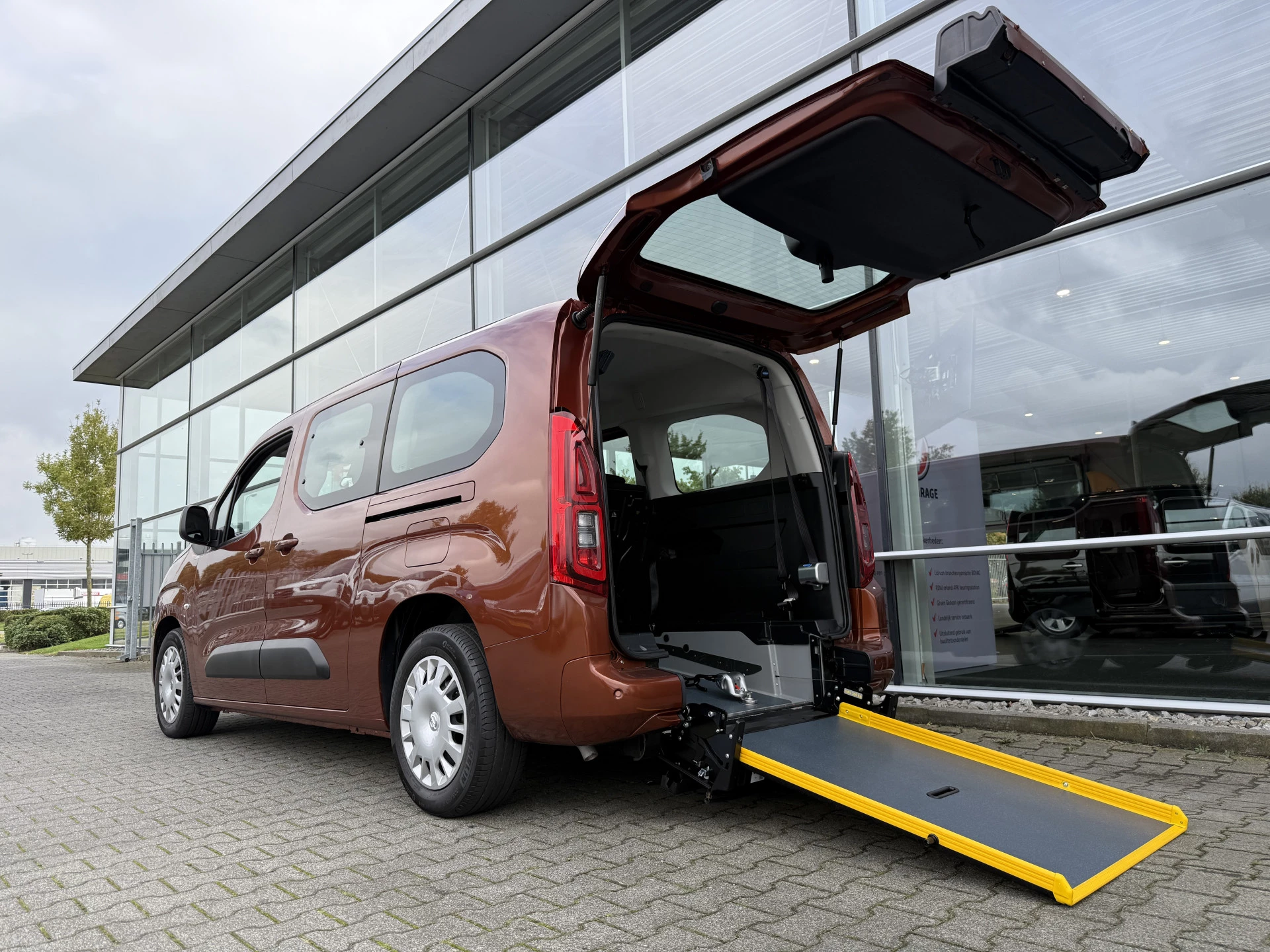Hoofdafbeelding Opel Combo
