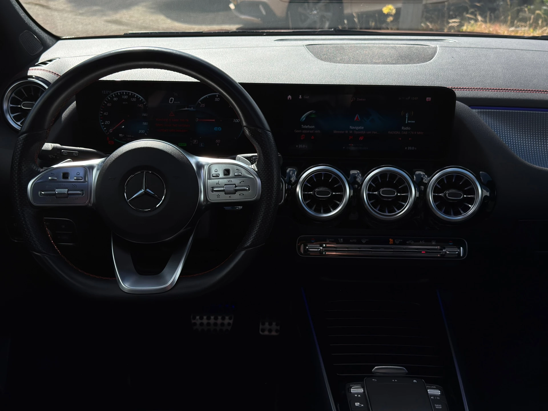 Hoofdafbeelding Mercedes-Benz EQA