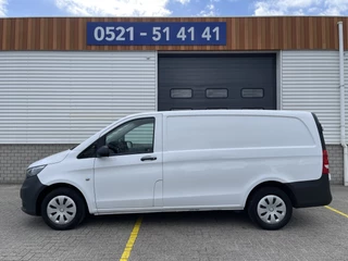 Hoofdafbeelding Mercedes-Benz Vito Mercedes-Benz Vito 111 CDI Functional Lang L2H1 / rijklaar € 19.950 ex btw / lease vanaf € 431 / airco / navigatie / achteruit rijcamera / parkeersensoren voor en achter !